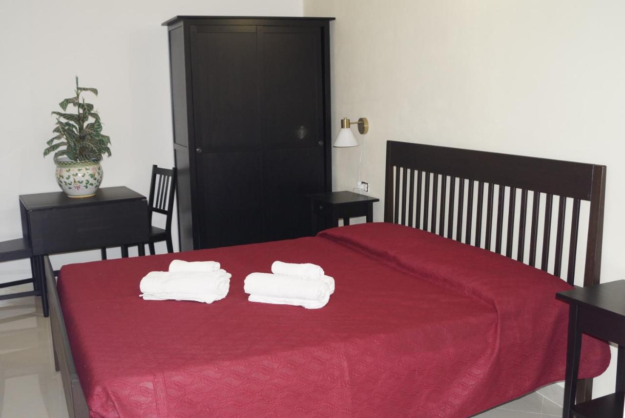 Oasi Di Casablanca Hotel ลัมเปดูซา ภายนอก รูปภาพ
